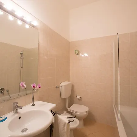 Orchidea Bed & Breakfast Florence