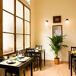 Orchidea Frühstückspension 4*